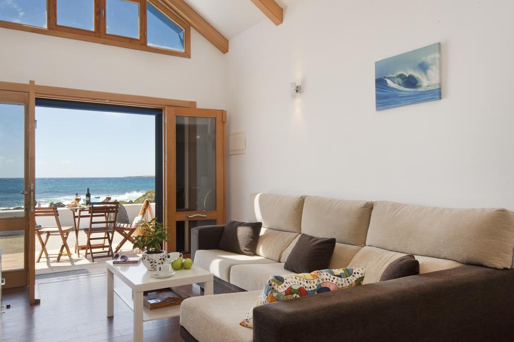 Casita Lanzaocean View Apartment Punta Mujeres Room photo